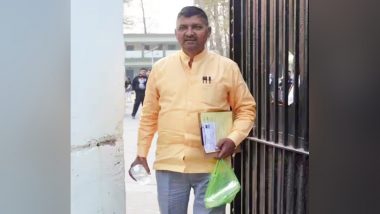 UP: बीजेपी नेता राजेश मिश्रा ने 55 साल की उम्र में दी 12वीं की परीक्षा, पास होने के बाद लॉ की करेंगे पढ़ाई