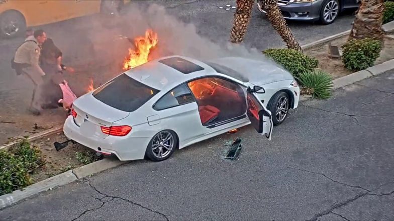 Burning Car Video: एक सेकेंड की देरी होती तो चली जाती जान! जलती कार से ड्राइवर को खिंचकर निकाला बाहर