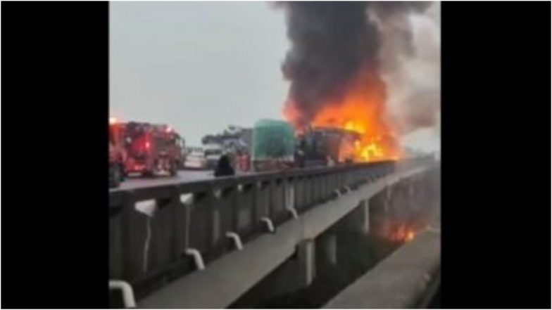 China Accident Video: चीन में 10 मिनट के अंदर 49 वाहन आपस में टकराए, 16 लोगों की मौत