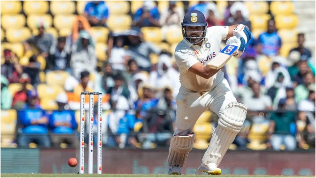 टीम इंडिया के कप्तान रोहित शर्मा ने बतौर कप्तान क्रिकेट के तीनों फॉरमेट में शतक लगाने वाले पहले भारतीय खिलाड़ी बन गए