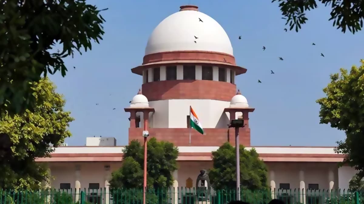 सुप्रीम कोर्ट का बड़ा फैसला, एक समान नहीं होगी पुरुषों-महिलाओं की शादी की उम्र, PIL ख़ारिज