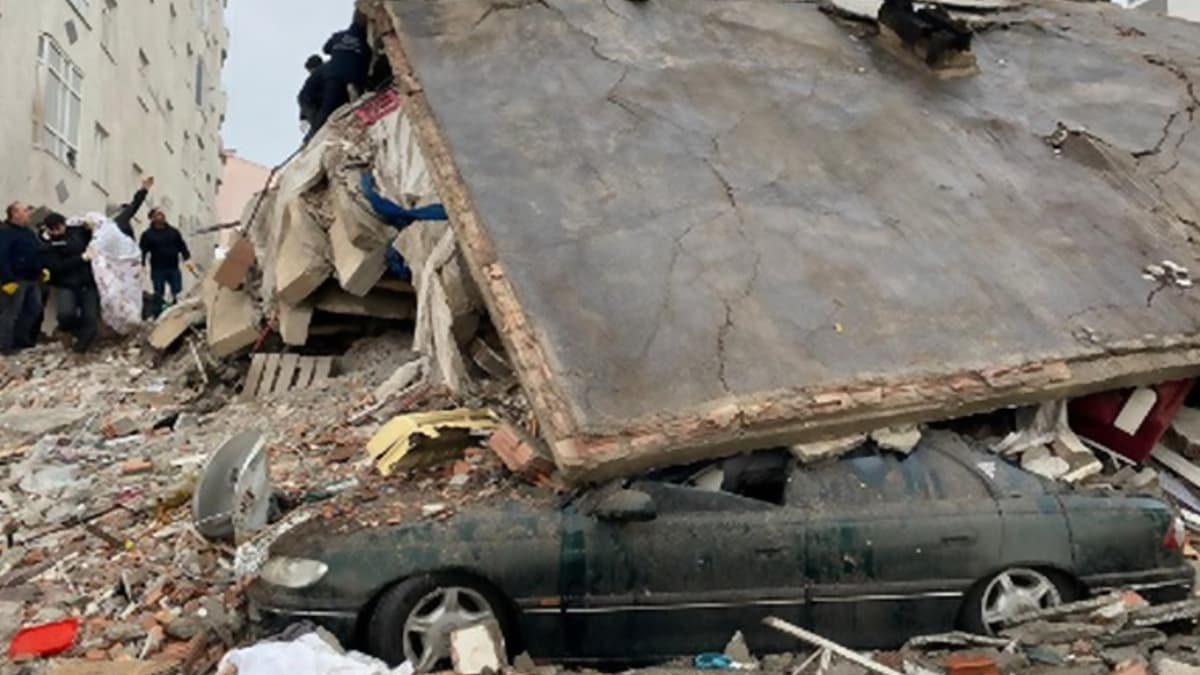 Turkey-Syria Earthquake Update: तुर्की-सीरिया में भूकंप से मरने वालों की संख्या 7,900 के पार, शवों के मिलने का सिलसिला जारी