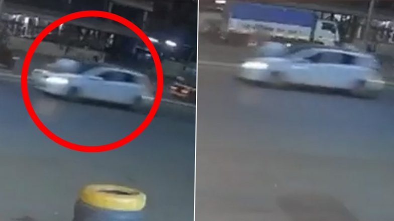 Video: महाराष्ट्र के पालघर में कार चालाक ने ट्रैफिक पुलिसकर्मी को कार के बोनट पर 1 किलोमीटर तक घसीटा