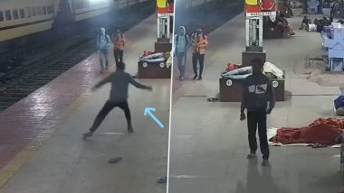 शख्स ने पैसेंजर ट्रेन पर फेंका पत्थर, CCTV में कैद हुई घटना; RPF ने दी चेतावनी (Video)