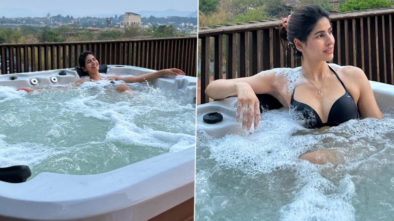 Sakshi Malik ने हॉट ब्लैक बिकनी पहन उठाया Jacuzzi का लुत्फ, एक्ट्रेस की हॉटनेस देख यूजर्स के उड़े होश (View Pics)