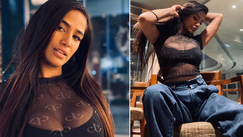Poonam Pandey ने ट्रांसपेरेंट क्रॉप टॉप पहन दिए सेक्सी पोज, एक्ट्रेस की बोल्डनेस ने बढ़ाया सोशल मीडिया का टेंपरेचर (View Pics)