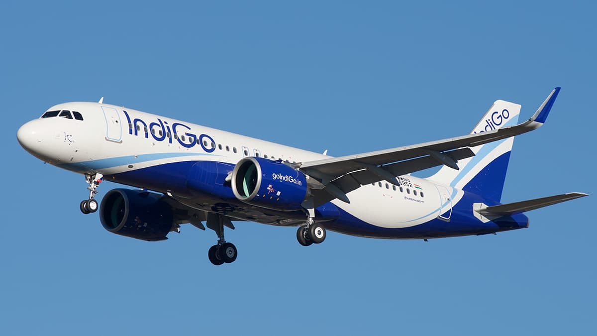 Indigo Plane Suffers Tail Strike: अहमदाबाद में लैंडिंग के दौरान विमान टेल स्ट्राइक का शिकार, सभी यात्री सुरक्षित