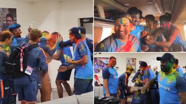 Team India Celebrates Holi 2023: टीम इंडिया ने अहमदाबाद में जमकर खेली होली, रोहित शर्मा का विराट कोहली को रंग लगाना फैन्स मिस नहीं कर सकते