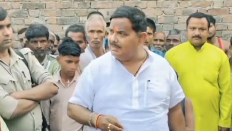 UP: छेड़छाड़ मामले में आरोपियों के खिलाफ BJP विधायक की धमकी, चला दो बुलडोजर, योगी सरकार में इतना मनोबल कैसे बढ़ गया (Watch Video)