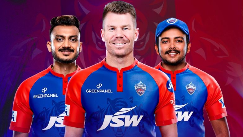 Delhi Capitals New Jersey Unveiled: दिल्ली कैपिटल्स ने आगामी सत्र के लिए नई जर्सी की लांच, नए अवतार में ऐसे दिखेंगे डेविड वार्नर की टीम, देखें Photo