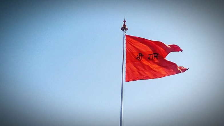 Delhi: भगवा ध्वज का अपमान करने वाला युवक गिरफ्तार, मस्जिद के पास नमाज के बाद बनाया वीडियो