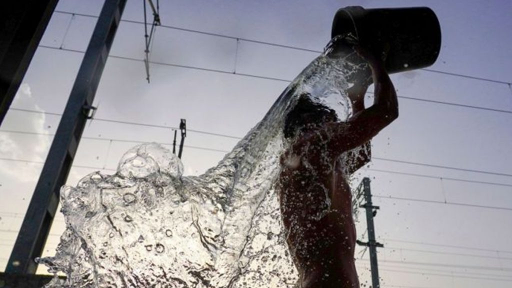 केरल में तापमान 54 डिग्री सेल्सियस के पार, मार्च में ही गर्मी ने तोड़े रिकॉर्ड  
