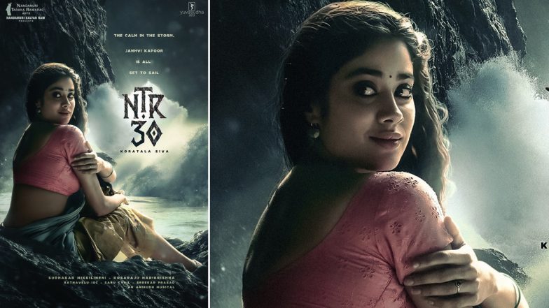 NTR 30:&nbsp;Janhvi Kapoor पैन इंडिया फिल्म 'एनटीआर 30' में Jr NTR के साथ करेंगी रोमांस, फिल्म का फर्स्ट लुक पोस्टर हुआ रिलीज (View Pic)