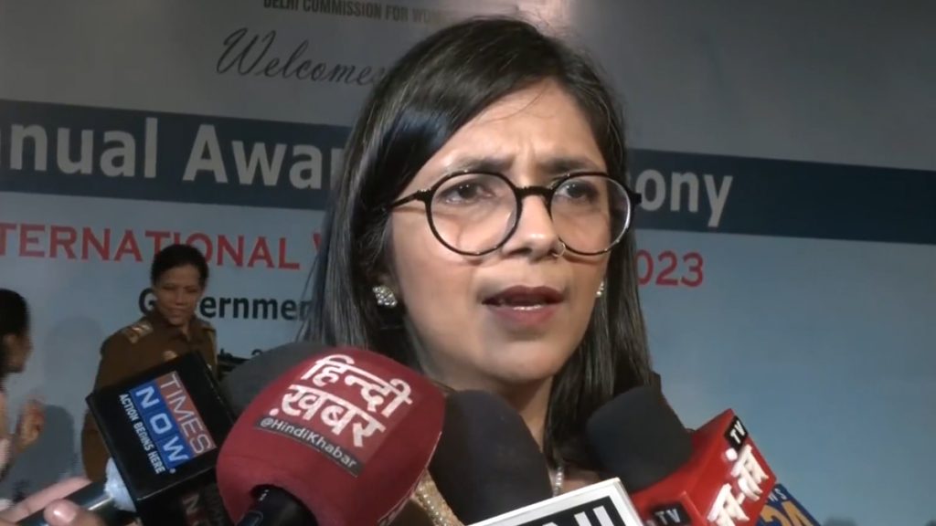 मेरे पिता ने बचपन में मेरा यौन उत्पीड़न किया था: स्वाति मालीवाल