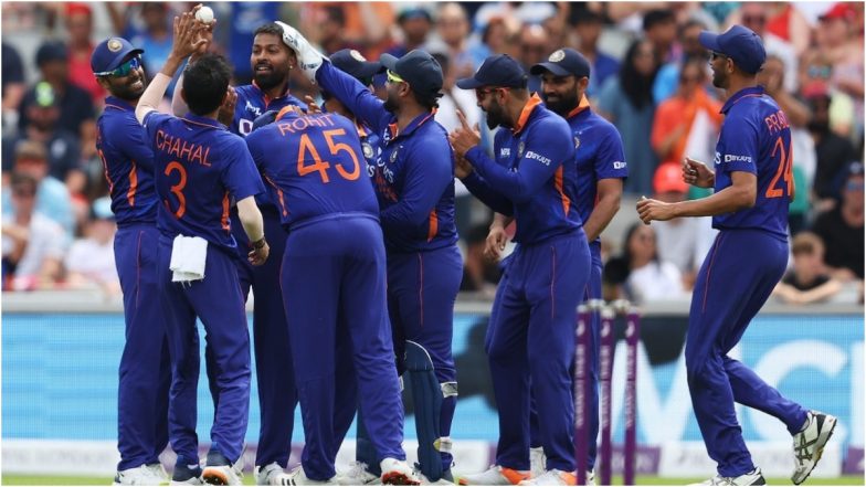 IND vs AUS 3rd ODI Live Score Update: ऑस्ट्रेलिया की टीम को लगा पहला बड़ा झटका, सलामी बल्लेबाज ट्रेविस हेड लौटे पवेलियन