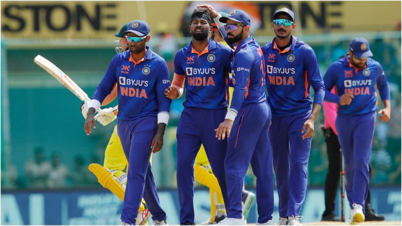 IND vs AUS 3rd ODI Live Score Update: तीसरे वनडे में हार्दिक पांड्या-अक्षर पटेल ने दिखाया अपना जलवा, ऑस्ट्रेलिया ने टीम इंडिया को दिया 270 रनों का लक्ष्य