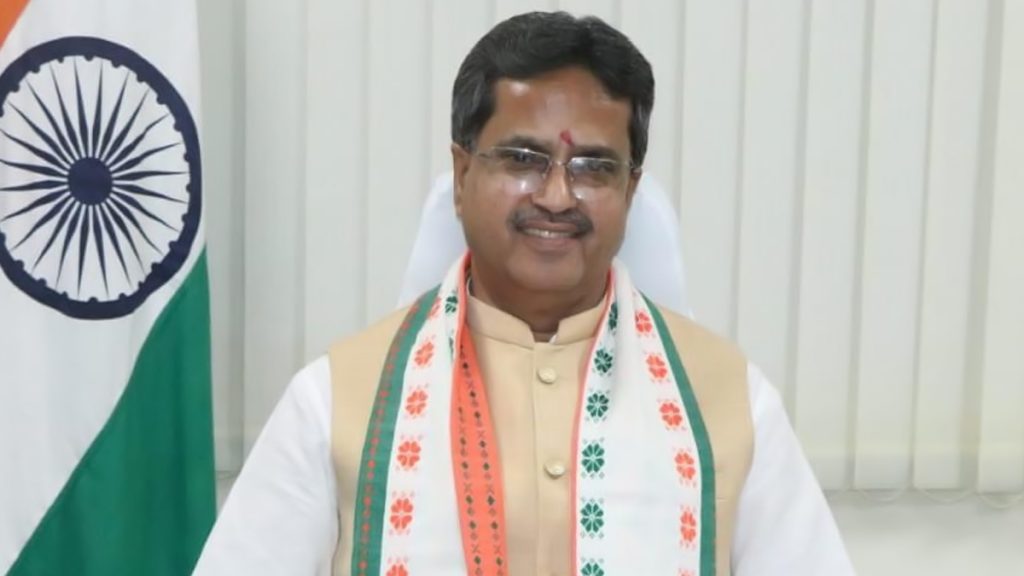  त्रिपुरा के CM माणिक साहा ने कैबिनेट मंत्रियों के विभागों का किया बंटवारा किया, जानें किसे क्या मिला