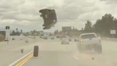 Car Accident Video: एक्सीडेंट का दहलाने वाला वीडियो! चलते-चलते हवा में उड़ गई कार, बेहद खौफनाक है हादसा