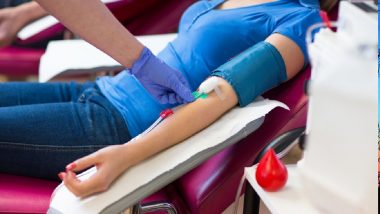 Blood Donation: ट्रांसजेंडर-सेक्स वर्कर नहीं कर सकते रक्त दान, केंद्र सरकार ने SC को बताया इसकी वजह