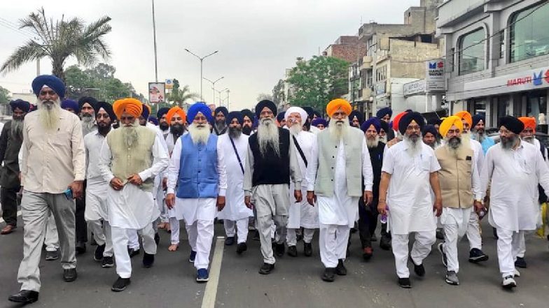 SGPC का अमृतपाल सिंह को समर्थन! पंजाब में गिरफ्तार युवकों की रिहाई की मांग, स्वर्ण मंदिर से DC कार्यालय तक निकाला मार्च