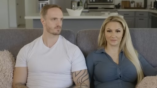 Wife Allows Husband Other Woman: पत्नी ने पति को अन्य महिलाओं के साथ सोने की दी अनुमति, जानें कारण