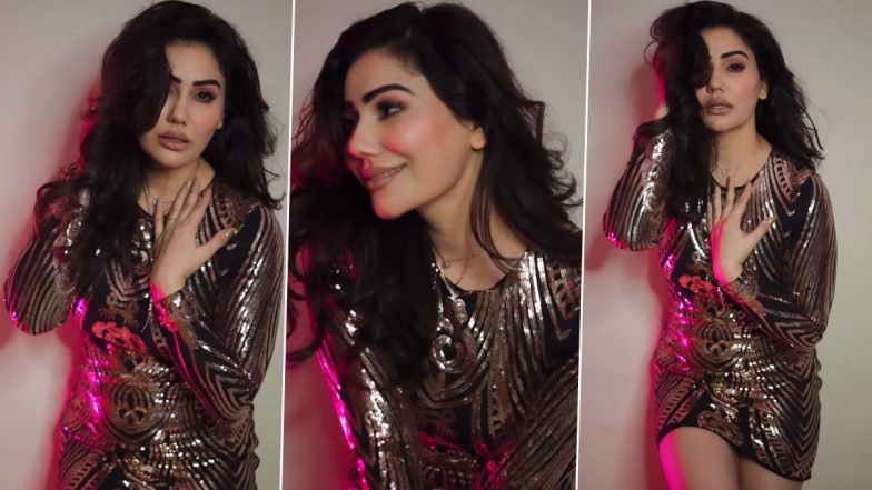 Ullu फेम Kangna Sharma ने सिजलिंग बॉडीकॉन ड्रेस पहन दिए किलर पोज, एक्ट्रेस का बोल्ड वीडियो सोशल मीडिया पर हुआ वायरल (Watch Video)
