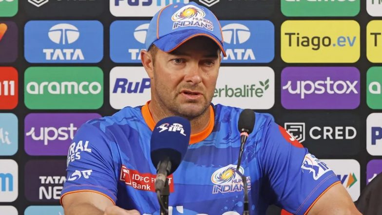 IPL 2023: मुंबई इंडियंस के मुख्य कोच मार्क बाउचर ने पंजाब किंग्स से मिली हार के बाद अपने गेंदबाजों को दोषी ठहराया, जाने क्या कहा