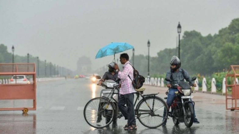 IMD Rainfall Alert मौसम विभाग की भविष्यवाणी, उत्तर भारत के राज्यों में अगले तीन दिन तक हो सकती है बारिश, ऑरेंज अलर्ट जारी (Watch Video)