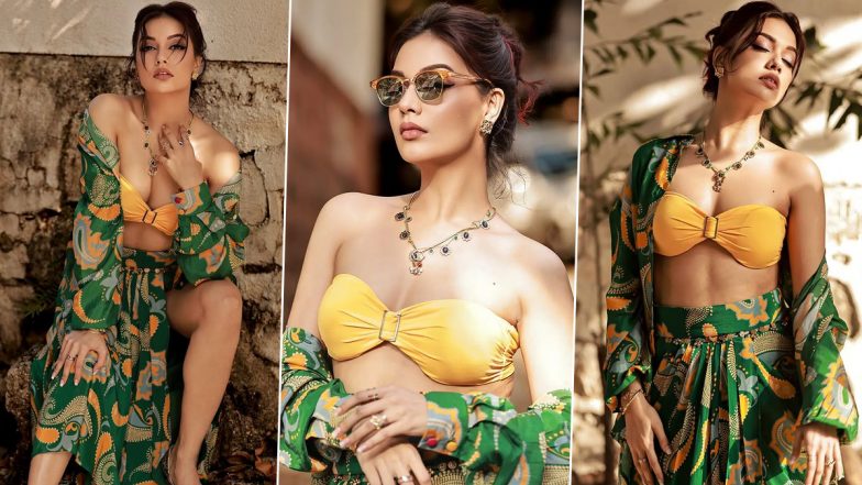 Divya Agarwal ने येल्लो हॉट ब्रालेट पहन गिराई बिजली, एक्ट्रेस की हॉटनेस के कायल हुए यूजर्स, पोस्ट पर बरसाया प्यार (View Pics)