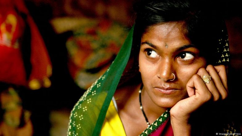 भारत: 'देवताओं से शादी' के लिए मजबूर युवा लड़कियों की दुर्दशा