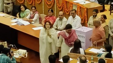 Delhi Mayor Election: मेयर के लिए AAP की शैली और डिप्टी मेयर के लिए आले मोहम्मद निर्विरोध चुने गए, BJP के दोनों उम्मीदवारों ने नाम वापस लिए