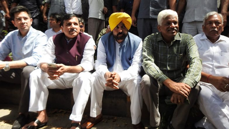 CBI Questioning Kejriwal: दिल्ली में NIA मुख्यालय के पास CM भगवंत मान, संजय सिंह का धरना