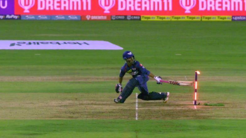 Ayush Badoni Hit Wicket Video: छक्का मारने के बाद हिट विकेट हुए आयुष बडोनी, फैंस ने Twitter पर दी प्रतिक्रिया, देखें Memes