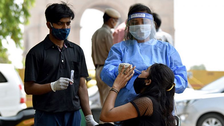 India COVID-19 Update: भारत में कोरोना ने बढ़ाई टेंशन, बीते 24 घंटे में 6,155 नए केस, क्या देश में फिर से पाबंदियां बढ़ेंगी!