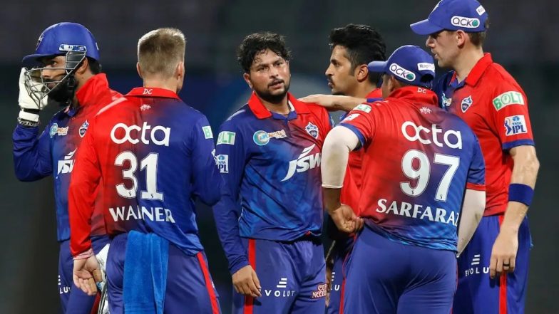DC vs SRH IPL 2023 Preview: दिल्ली कैपिटल्स और सनराइजर्स हैदराबाद के बीच खेला जाएगा आज का दूसरा मुकाबला, मैच से पहले जानें स्ट्रीमिंग, मिनी बैटल, हेड टू हेड रिकॉर्ड समेट सभी डिटेल्स