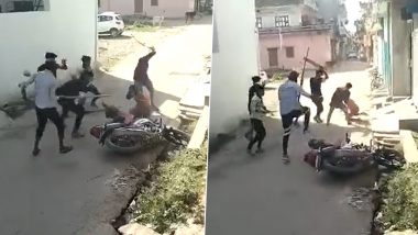 UP: लखनऊ में दिन दहाड़े बदमाशों ने दो युवकों को बेरहमी से पीटा, वीडियो वायरल होने के बाद FIR दर्ज