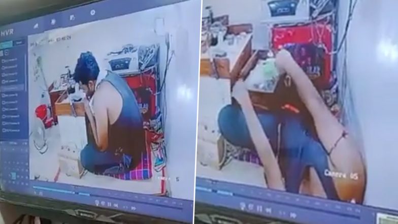 Bihar: भागलपुर में ज्वेलरी शॉप में कारीगर की काम के दौरान मौत, घटना CCTV कैमरे में कैद (Disturbing Video)