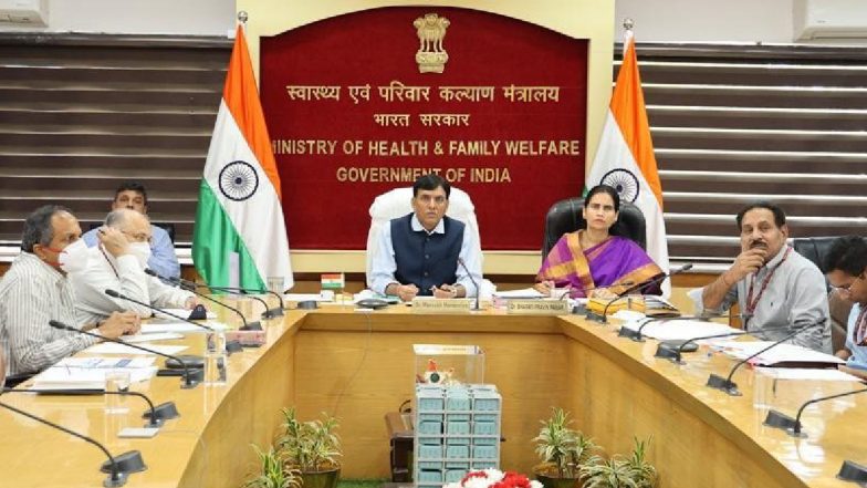 Covid In India: बढ़ते कोरोना के मामलों पर स्वास्थ्य मंत्री मनसुख मंडाविया ने की समीक्षा बैठक, SOP जारी करने की हुई मांग