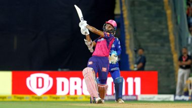 MI vs RR, IPL 2023 Match 42 Live Score Update: आईपीएल के 1000वें मुकाबले में राजस्थान रॉयल्स के सलामी बल्लेबाज यशस्वी जायसवाल ने जड़ा शतक, गेंदबाजों के छुड़ाए छक्के