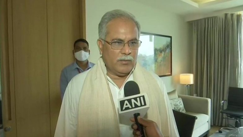 कर्नाटक के नतीजों के बाद सीएम बघेल का बीजेपी पर तंज- हिंसक प्राणी अगर घायल हो जाए तो वह और हिंसक हो जाता है (Watch Video)