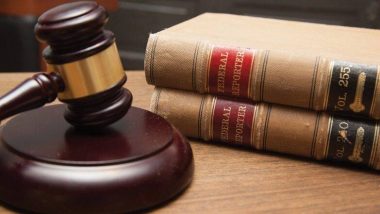 Court On Female Lawyer: बिना अनुमति पुरुष वकील के ऑफिस में नहीं जा सकती महिला वकील, कोर्ट ने ने लगाई रोक