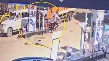 Pune: डीजल भरवाने आया ट्रक सीधे पेट्रोल पंप में जा घुसा, हादसे का CCTV फुटेज आया सामने