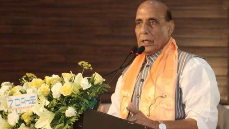 राजनाथ सिंह ने जम्मू में 90 बुनियादी ढांचा परियोजनाओं का उद्घाटन किया