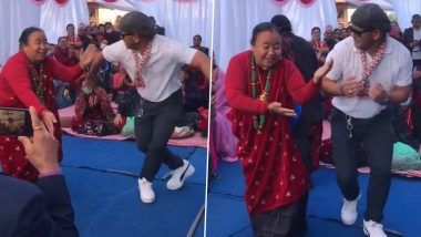 Aunty Dance Video: आंटी ने डफली वाले गाने पर किया जबरदस्त डांस, अपने स्टेप्स से लूटी महफ़िल