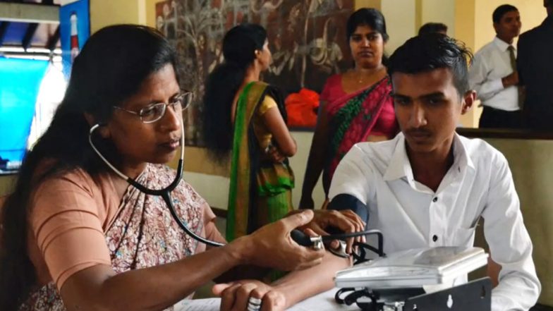 World Hypertension Day 2023: हाइपरटेंशन एक 'साइलेंट किलर' है, अपने ब्लड प्रेशर को सटीक रूप से मापें, इसे नियंत्रित करने के लिए देखें ये वीडियो