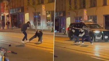Snake Attack! शख्स ने टोरंटो में स्ट्रीट फाइट के दौरान जिंदा अजगर से दूसरे पर व्यक्ति पर किया हमला, देखें भयानक वीडियो