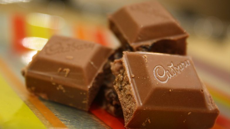 Cadbury Chocolate Products Recalled: बैक्टीरिया लिस्टेरिया&nbsp;के मिलावट के डर से&nbsp;मुलर&nbsp;ने 6 कैडबरी चॉकलेट डेसर्ट को&nbsp;मंगाया वापस, ग्राहक को वापस कर रिफंड लेने की आग्रह