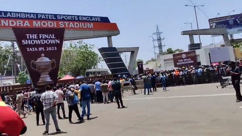 IPL 2023 Final: नरेंद्र मोदी स्टेडियम के बाहर टिकट के लिए मची भगदड़! बीसीसीआई अधिकारी ने दिया ये जवाब