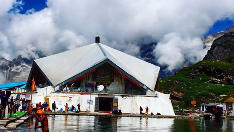 Hemkund Sahib Yatra: 20 मई को खुलेंगे हेमकुंड साहिब के कपाट, श्रद्धालुओं की संख्या की गई सीमित