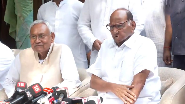 Nitish Kumar Meets Sharad Pawar: मुंबई दौरे पर नीतीश कुमार, उद्धव ठाकरे से मिलने के बाद शरद पवार से की मुलाकात